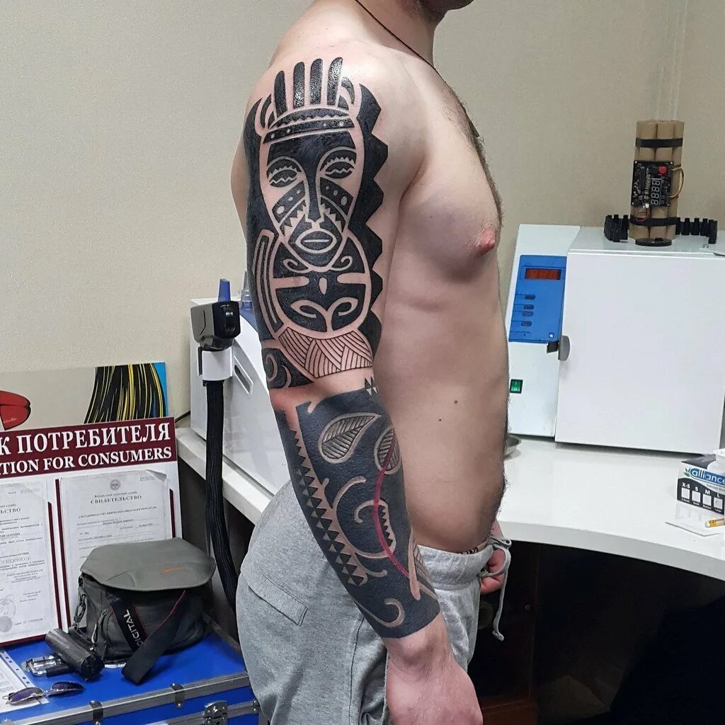 Тату мастер сочи. Тату сочи. Франк тату адлер. Tattoo сочи. Татуировка сочи.