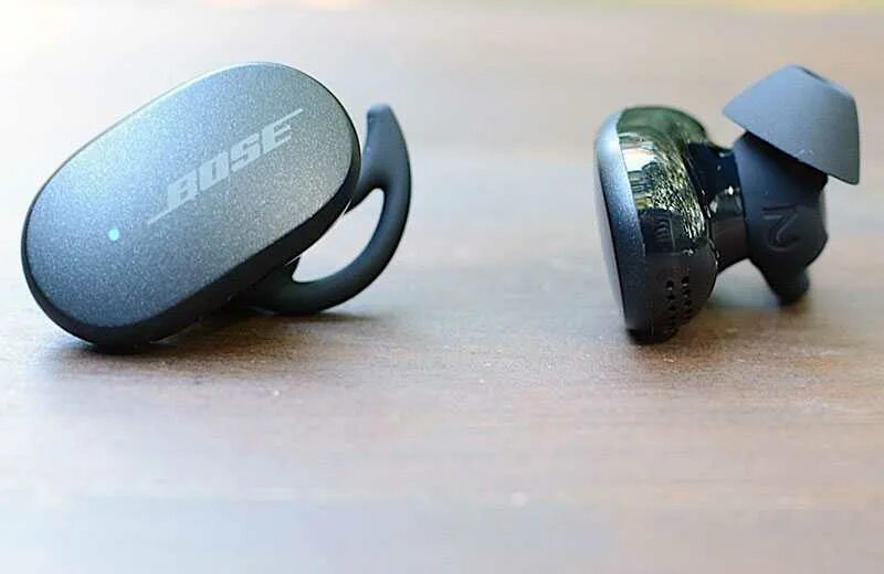 Bose QUIETCOMFORT Earbuds. True Wireless Bose QUIETCOMFORT Earbuds Sandstone. Беспроводные наушники Bose QUIETCOMFORT 45, Black. QUIETCOMFORT Earbuds (Soapstone White).