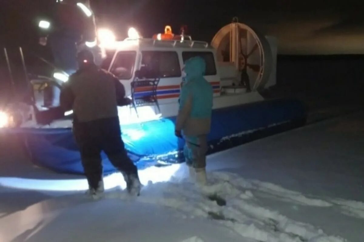 Происшествия на льду в Татарстане. Провалились под лед на мотособаке Самара. КАМАЗ провалился под лед. Провалились под лед на мотособаке.