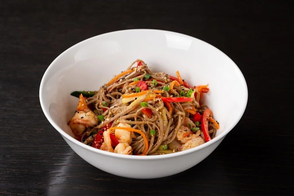 гречневая лапша с креветками