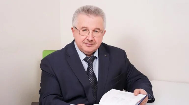 Спецтранс директор. Спецтранс директор