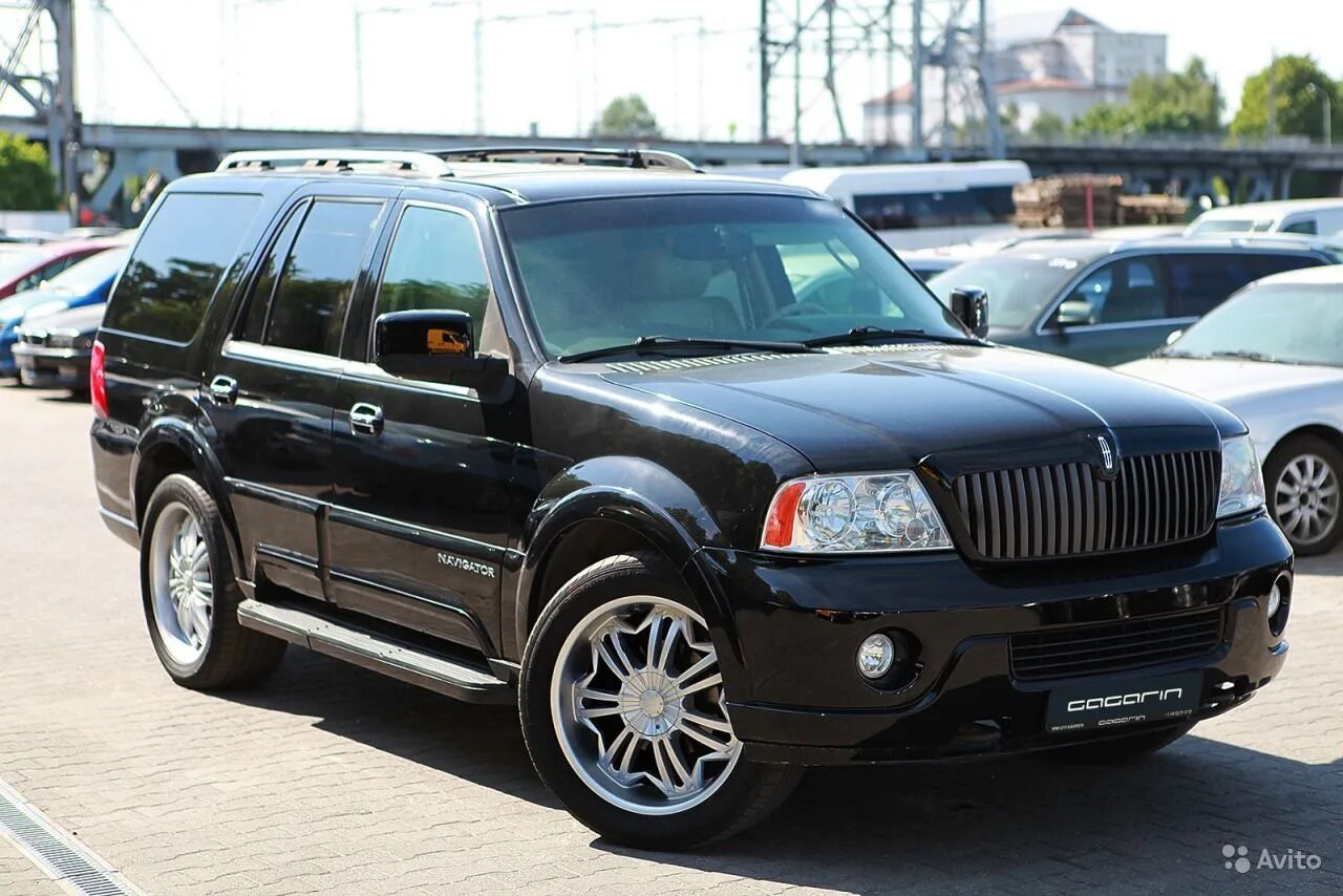 Линкольн навигатор 1 поколения. Линкольн навигатор 2. lincoln navigator 2 поколение. lincoln navigator 5.4. lincoln navigator 2004 tuning.