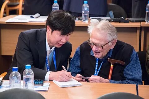 Специалистам мирового уровня