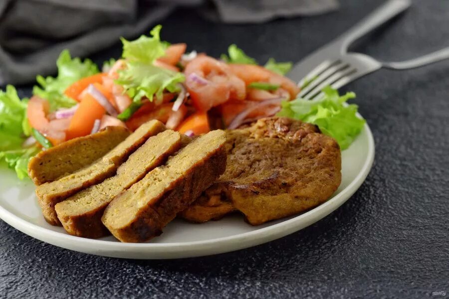 Вегетарианское мясо. Мясо по вегански. Пшеничное мясо. Little meat