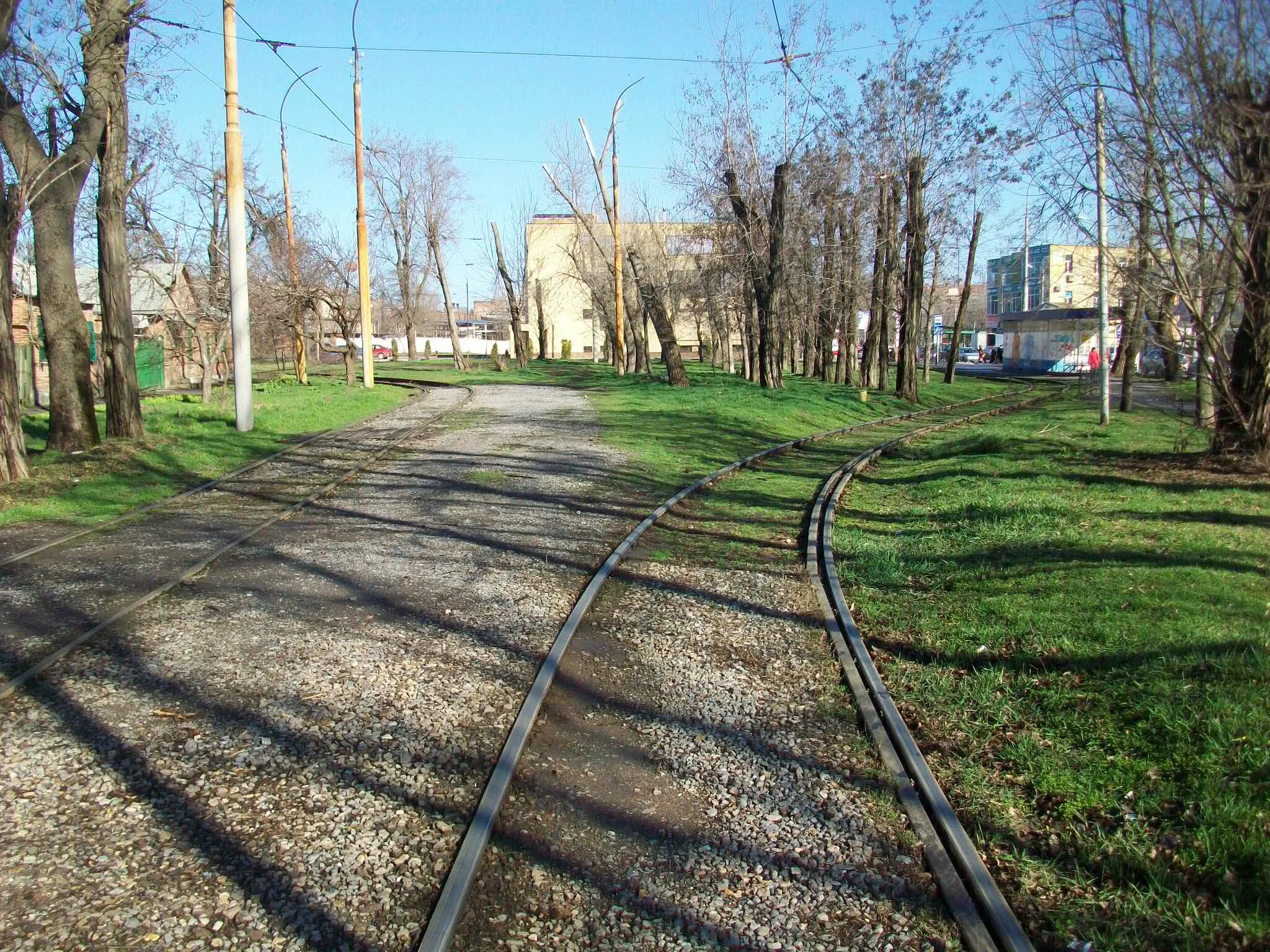 Городок таганрог. Красный котельщик Таганрог. Трамвайное кольцо Таганрога. ЖД вокзал красный котельщик Таганрог. Таганрогский трамвай кольцо.