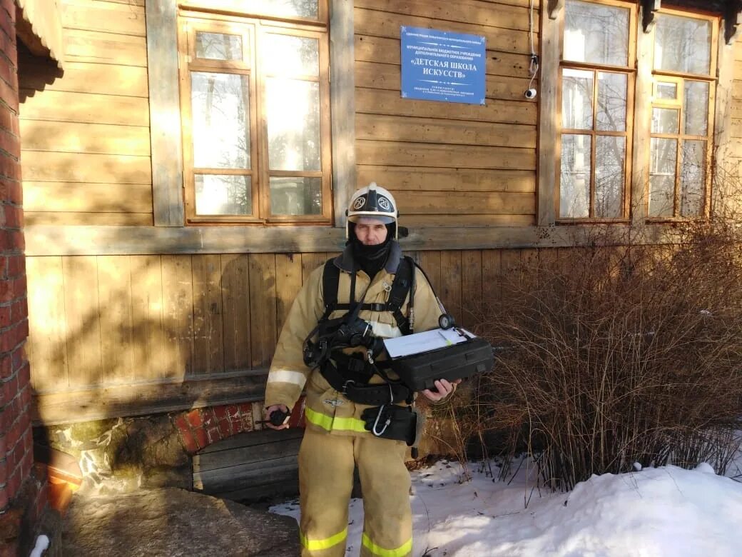 Пожарная часть Любытино. Любытино Новгородская область пожарная часть. Любытино Новгородская область школа. Учения МЧС Новгородская область. Новости новгородской области в контакте