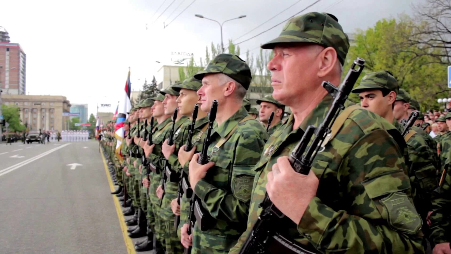 Мобилизация войск. Армия мобилизация. Военный комплекс. Мобилизированные войска.