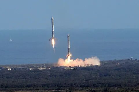Rockets lands