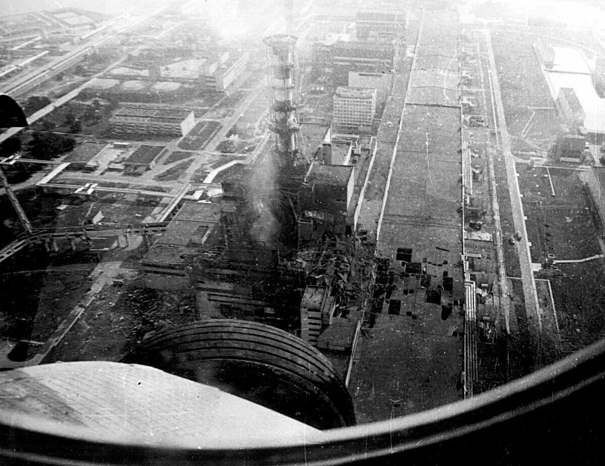 Сколько работала чернобыльская аэс после взрыва. Чернобыль АЭС 1986. Припять ЧАЭС 1986. ЧАЭС 26.04.1986. 4 Энергоблок ЧАЭС 1986.