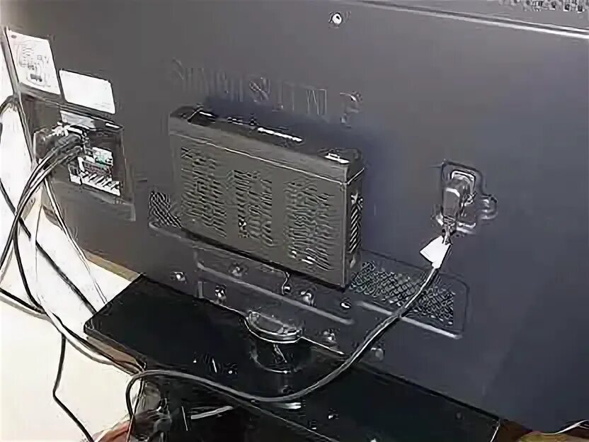 Телевизор самсунг dvb-s2 тюнером. Подключаем приставку к старому телевизору панасоник. Подключение приставки триколор разъемы. Держатели для ресивера за телевизор. Ресивер встроенный в телевизор.