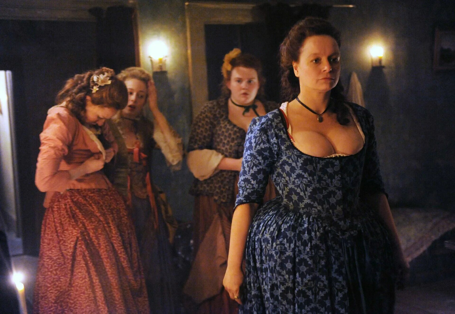 лидия квигли. мэйми маккой мушкетеры. сериал про владелица борделя. Harlots сериал. сериал «куртизанки», 2017 год.