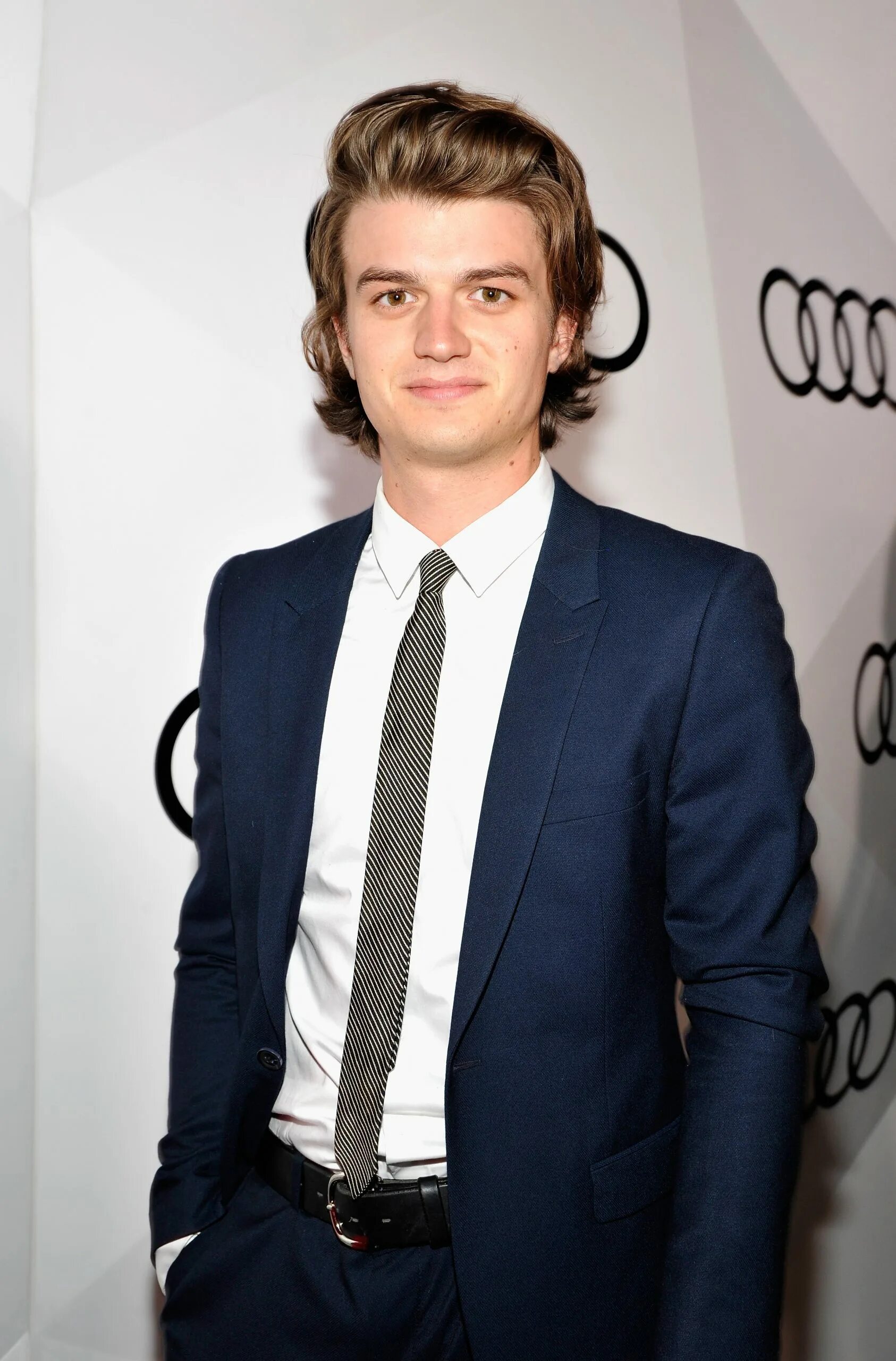 Джо керри. Джо Кири. Джо Кири Joe Keery. Джо Кири 2022. Джо Кири Стив Харрингтон.