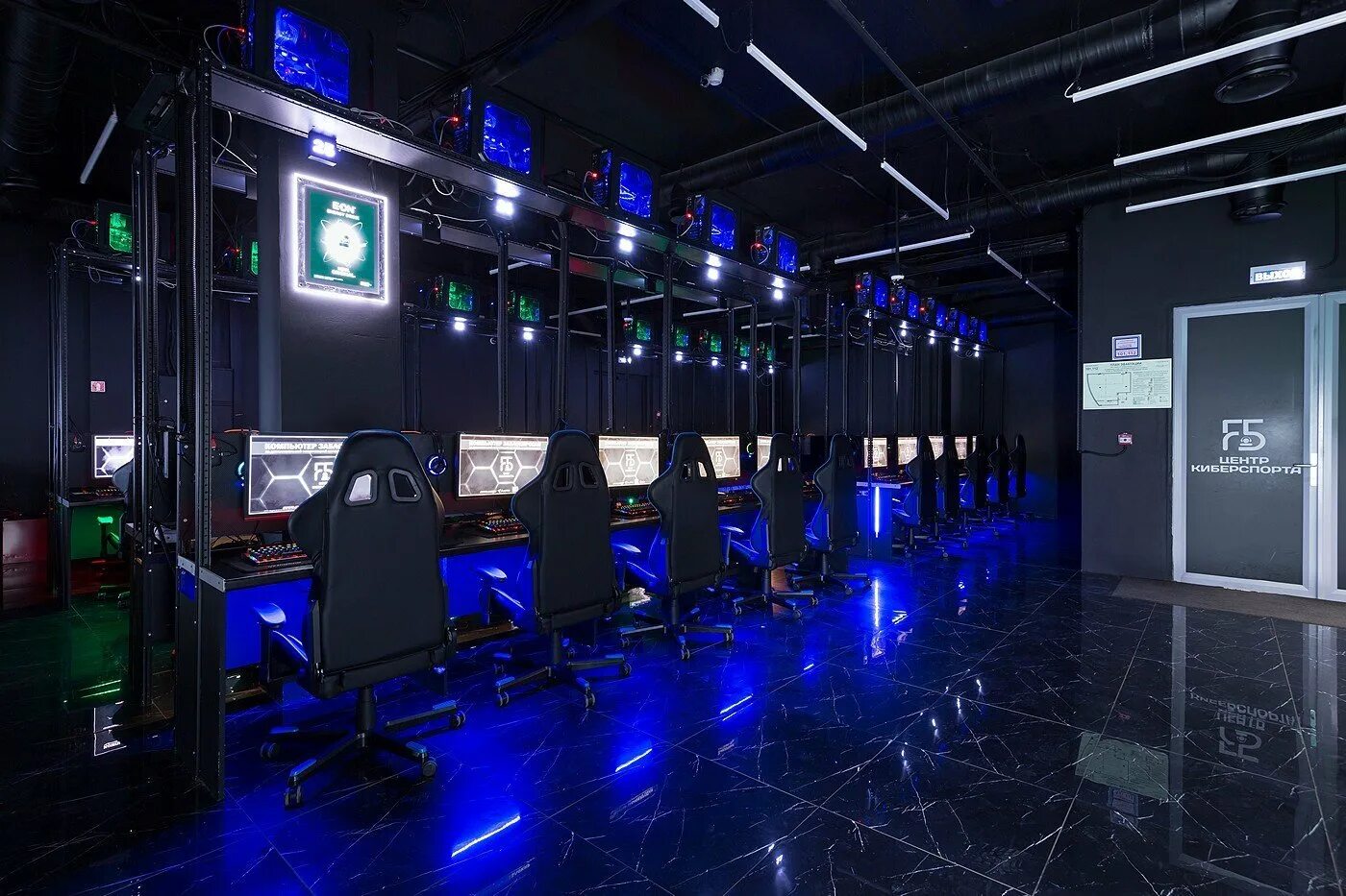 F5 киберклуб. Центр киберспорта Соколо f5 Сокол. F5 центр киберспорта Москва. F5 центр киберспорта Семеновская. Игровая пассаж