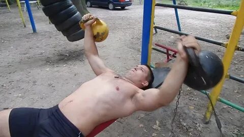 Упала гиря