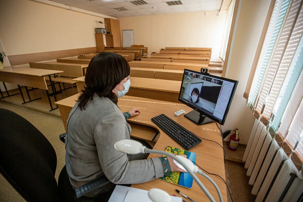 дистанционное образование в вузе.