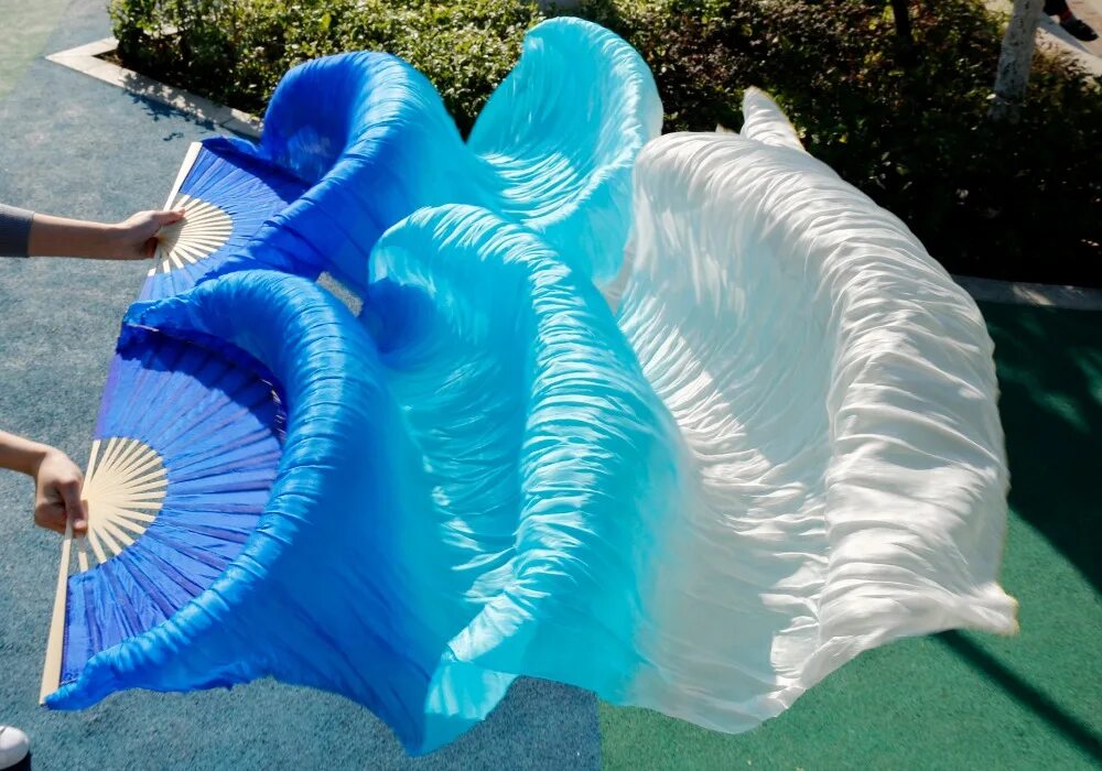 Веера для восточных танцев. Вейлы для танцев. Веер для танца живота. Веера для восточных танцев. Веер с тканью.