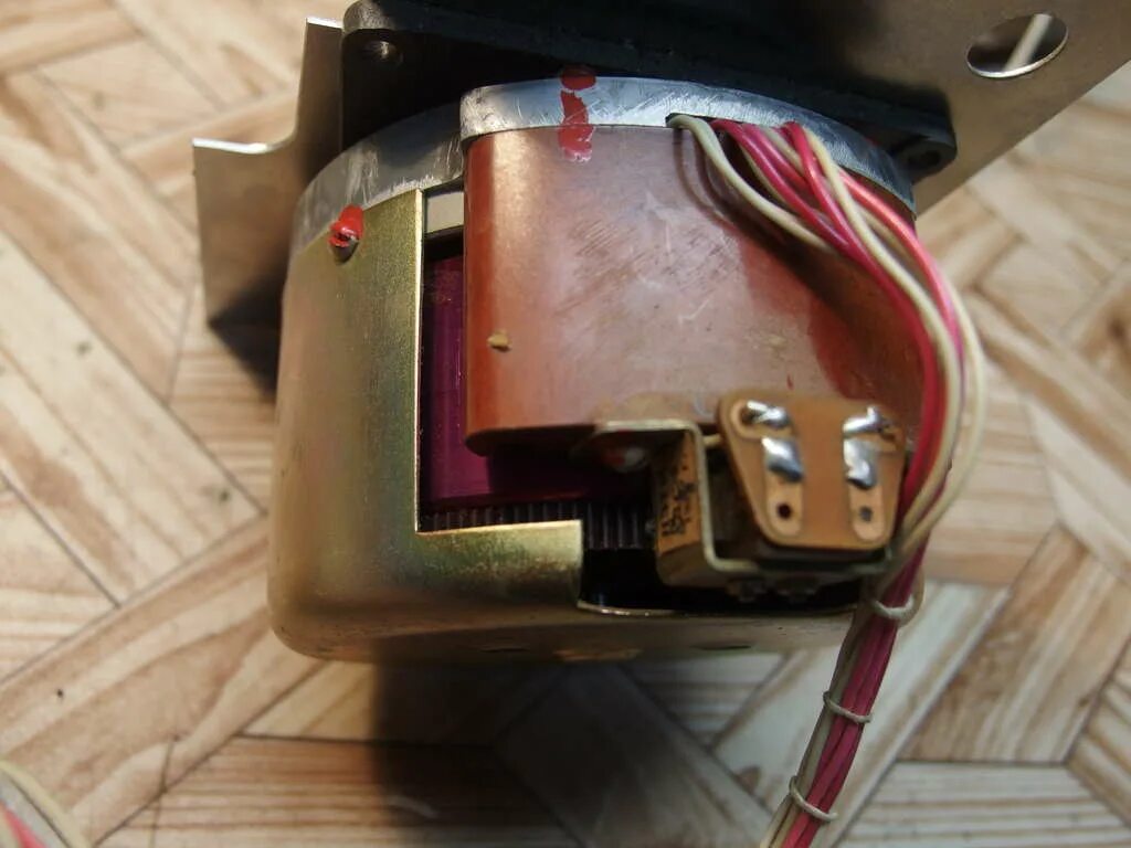 Дб95-4-ухл4. Двигатель скат дб 4. Двигатель бензиновый дб-5. Двигатель дб 4. Электроника 004 дб-95 двигатель.