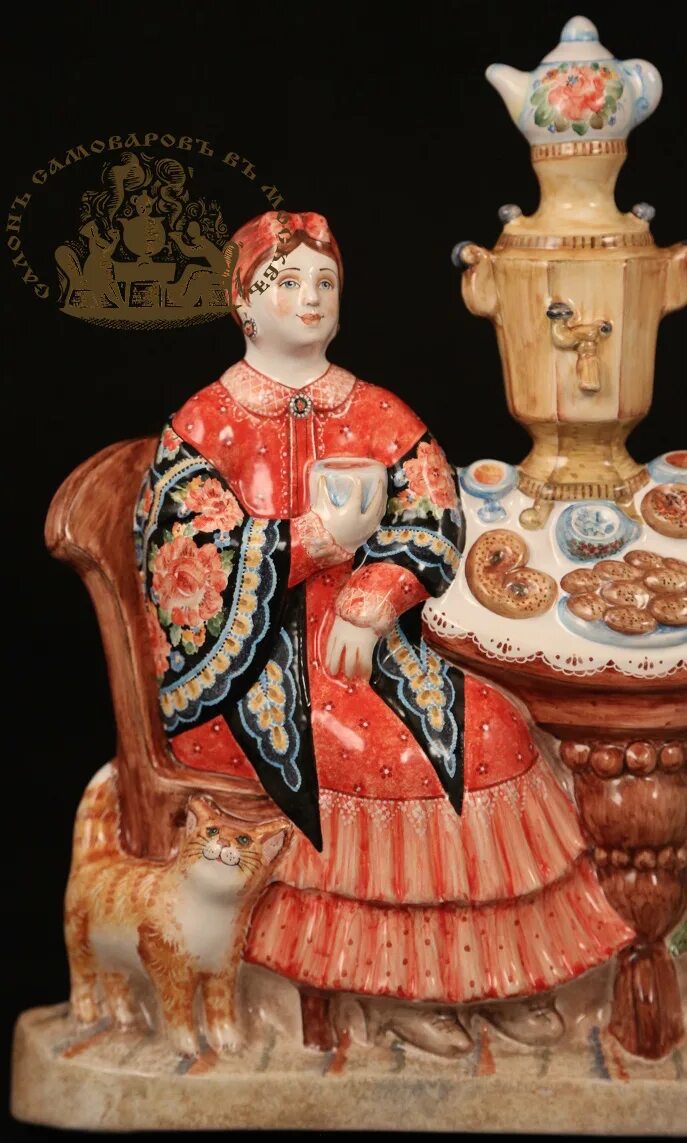 старинная майолика. ирина анненкова майолика. новгородская майолика. ваза соната ярославская майолика. майолика в ярославле ярославская.