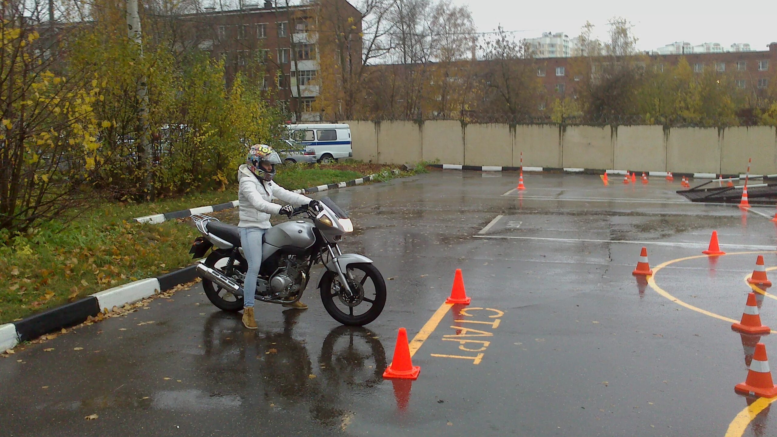 Площадка для вождения мотоцикла. Площадка для мотоцикла экзамен. Площадка ГАИ мотоцикл. Автодром категория а.