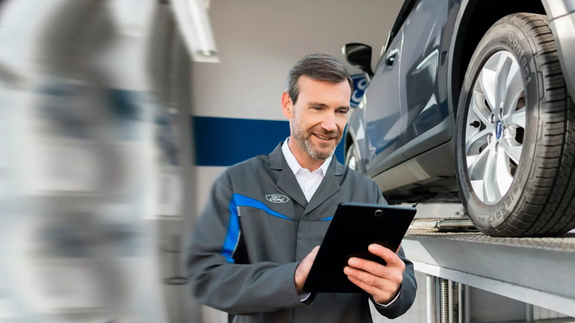 Дилерский центр форд нижний новгород. Ford автотехцентр. Автоцентр на заводском в самаре. Приемка автомобиля в сервис. Форд сервис нижний.