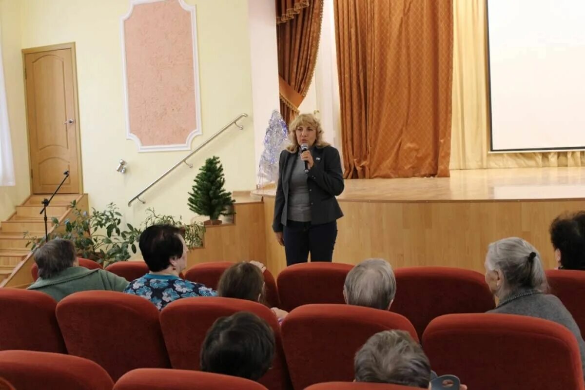Саратовский интернат для инвалидов. Коллегия министерства образования саратовской 2 декабря 2025. саратовский дом интернат.
