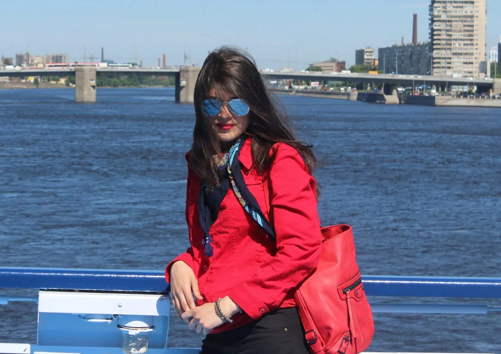 Алиса кожикина 2022. Алиса вчера был. Алиса вчера был. Рассказова алиса омск. Алиса madness returns косплей.