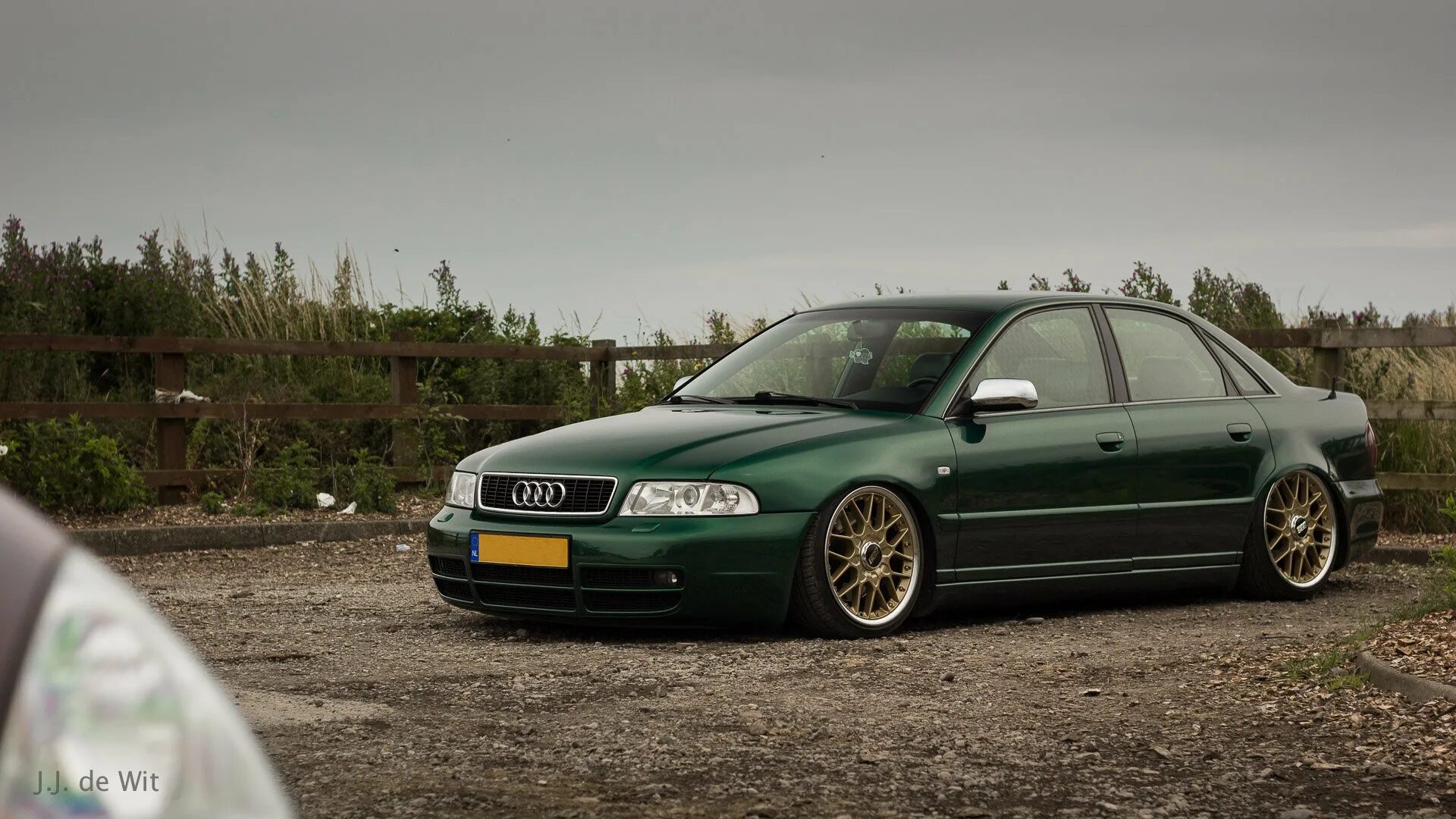 Audi 80 b3 зеленая. Ауди а5 зеленая. Б зеленый 4. Ауди 80 темно зеленая. Ауди 80 б4 зеленая.