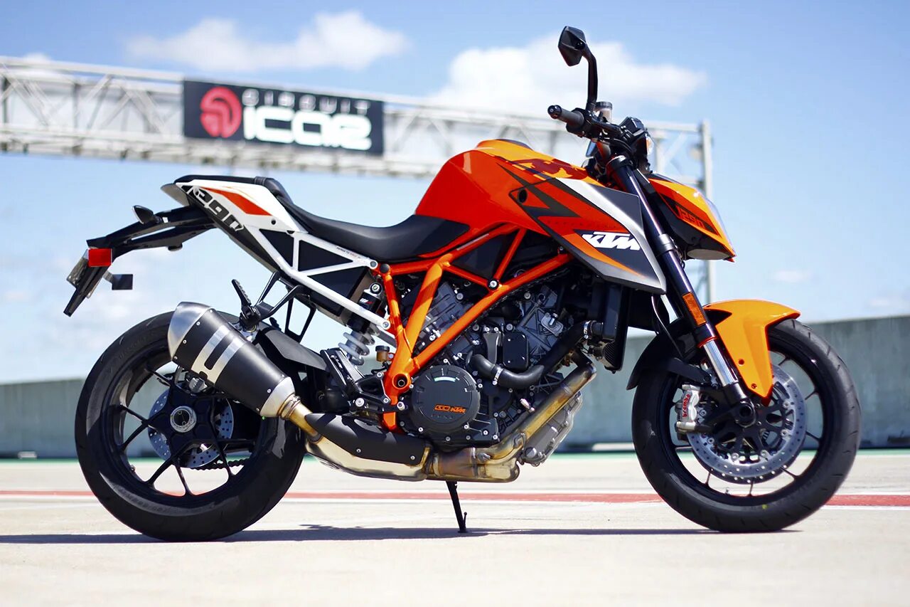 Ktm super duke r. Ктм 1290 super duke r. ktm 1290 super duke r. ktm super duke 1290. ktm duke 1290 r.