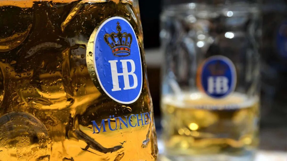 Пиво HB. Хофброй оригинал пиво. Пиво Хофброй Оригинальное. Hofbräu München пивоваренные компании Германии.
