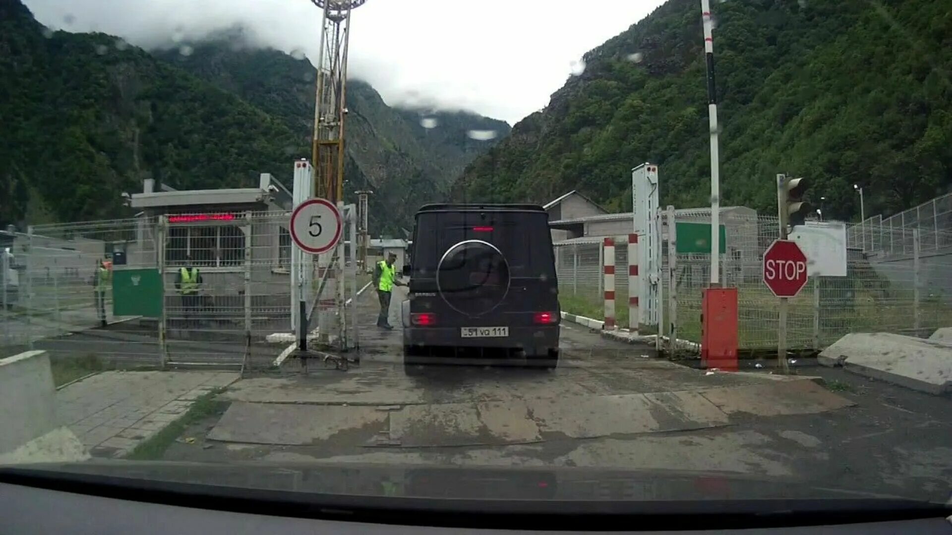 Пройти границу с грузией