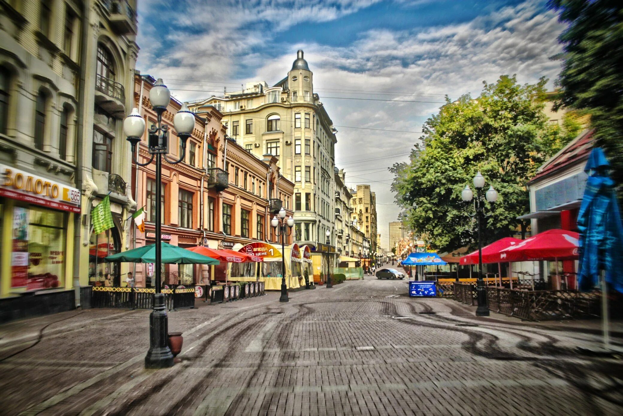 Г арбатский. Улица старый Арбат. Улица Арбат (старый Арбат). Арбатская улица Москва. Старый Арбат пешеходная улица.