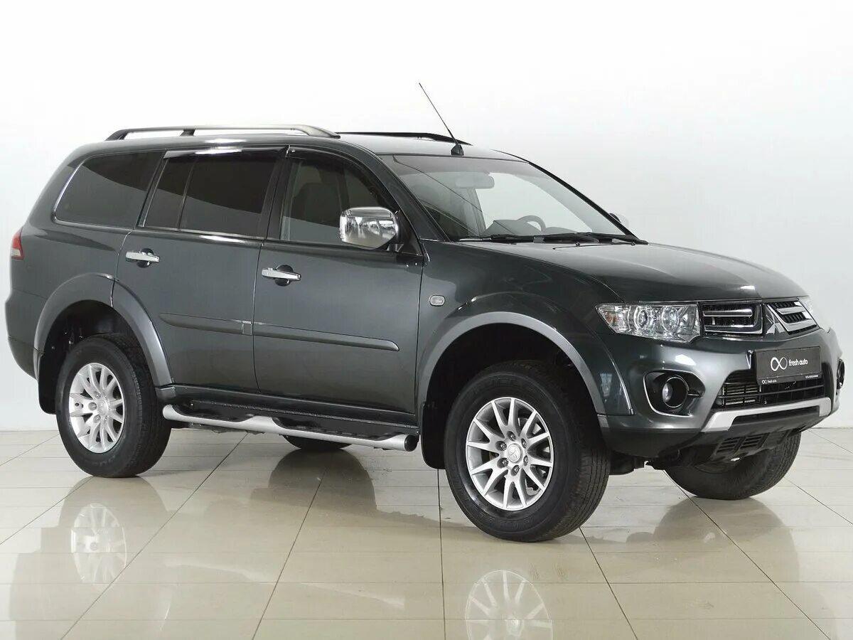 Митсубиси паджеро спорт 2 серый. Pajero sport газ. Mitsubishi pajero. Pajero sport газ. Pajero sport газ.