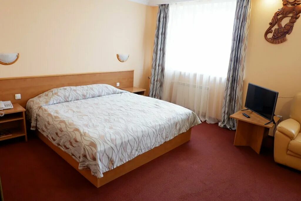 гостиница азимут в мирном якутия. мирный сайт гостиница. мирный якутия отели. азимут отель мирный. кристи отель 4 мирный евпатория крым.