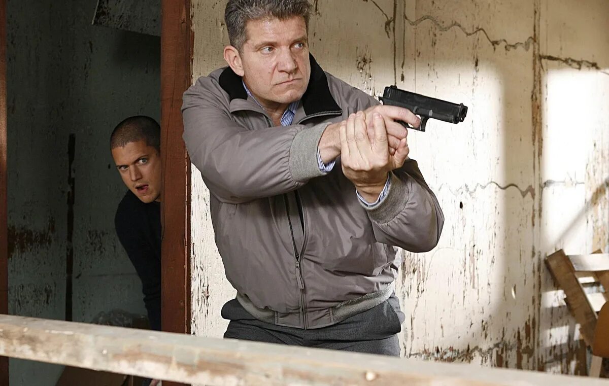 Доминик перселл в сериале. Сериал побег джоди. Когда выйдет побег 3. Майклскофелд 4 серя побег из тюрми. Побег из тюрьмы 2009.