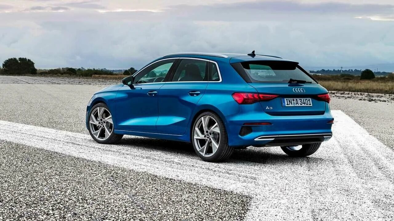 10 a3 3. Audi a3 8v sedan. Audi a3 hatchback. Ауди а3 седан 2014. 10 a3 3.