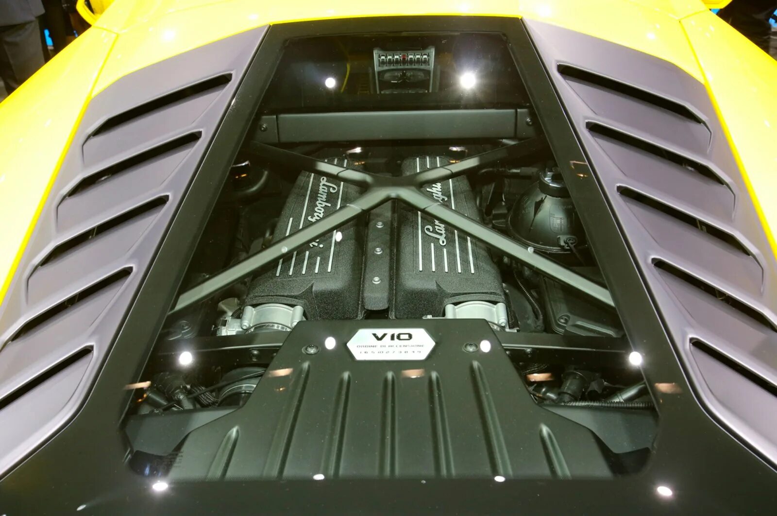 Lamborghini huracan двигатель. Lamborghini huracan двигатель. Lamborghini huracan мотор v12. Ламборгини хуракан двигатель. Lamborghini huracan двигатель.