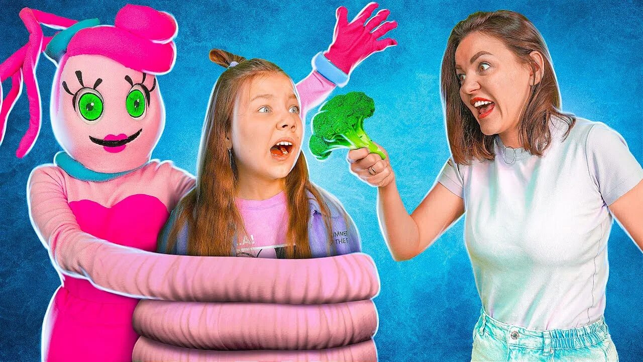 Мама лонг легс. Настоящая mommy. Семья мамочки длинные ноги картинки. Мама длинные. Фотосессия мама и взрослая дочь.