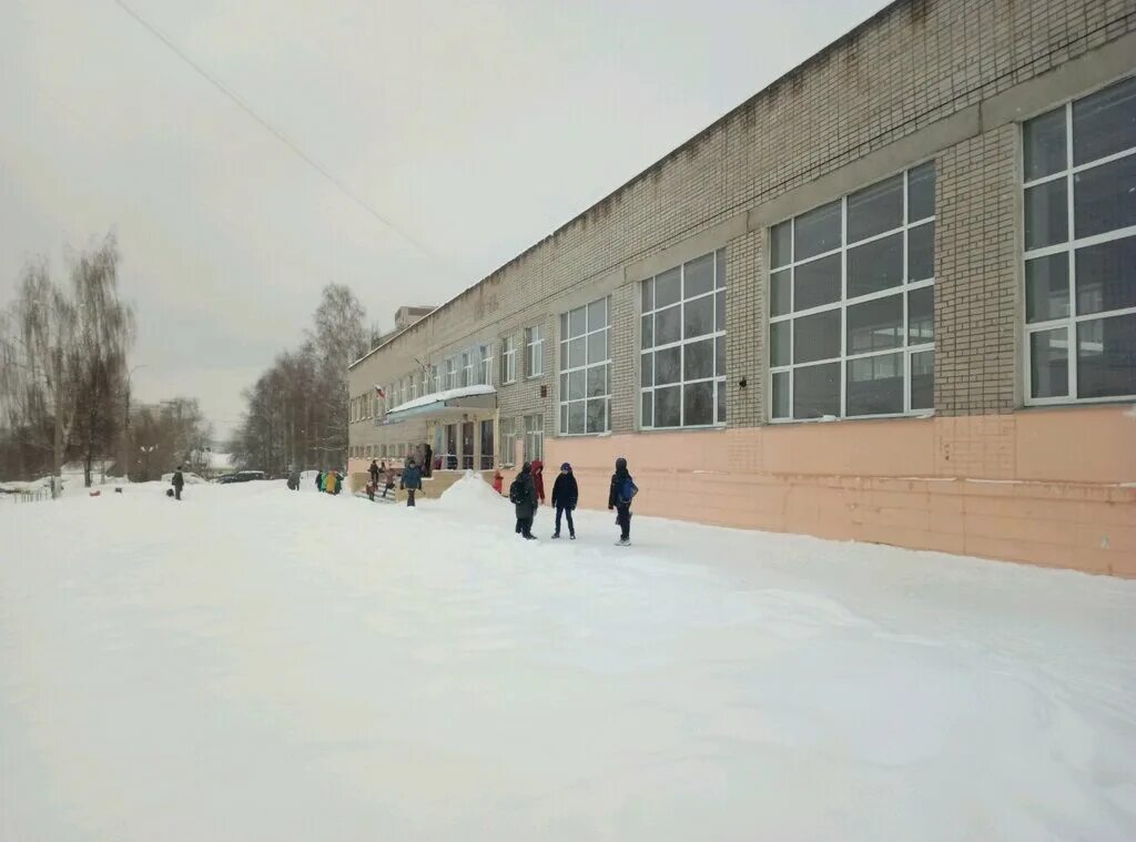 Школы ижевска телефоны. Школа 5 Ижевск. Школа 4 Ижевск. 31 Школа Ижевск.