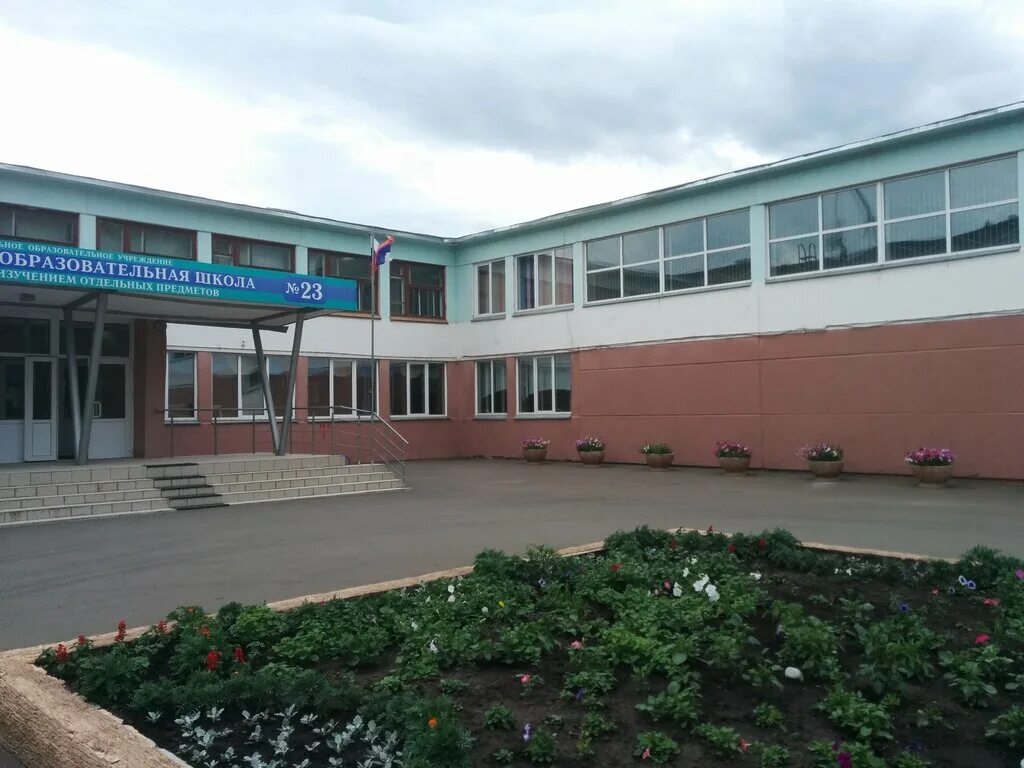 12 гимназия красноярск. школа 23 красноярск фото. красноярск школа 121чителя. школа 151 челябинск. школа 69 красноярск.