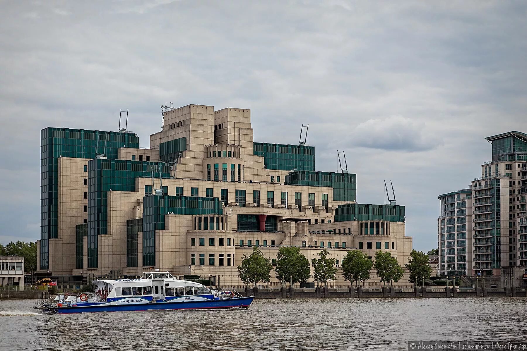 Ми-6 разведка Великобритании. Mi6 Великобритания. Mi6 Британия. Mi6 Британская разведка. Ми 6 что это за организация