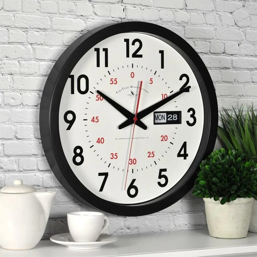 Найти часы. Wall clock. снятся часы. часы 14. настенные часы «day loading».