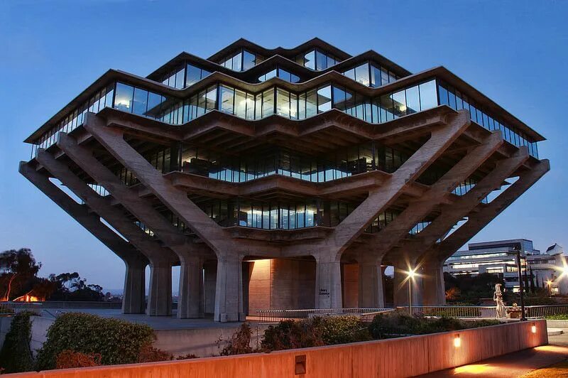 Unusual buildings. Библиотека Гейзеля в Сан-Диего. Библиотека Гейзеля в Сан-Диего Архитектор. Библиотека Гейзеля, калифорнийский университет, Сан-Диего. Библиотека Гейзеля (калифорнийский университет, США).