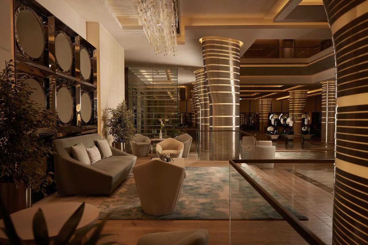 Andaz abu dhabi. Роял м отель абу даби. Royal m hotel & resort abu dhabi 5* абу-даби. Royal m hotel & resort abu dhabi. Royal m hotel abu dhabi.