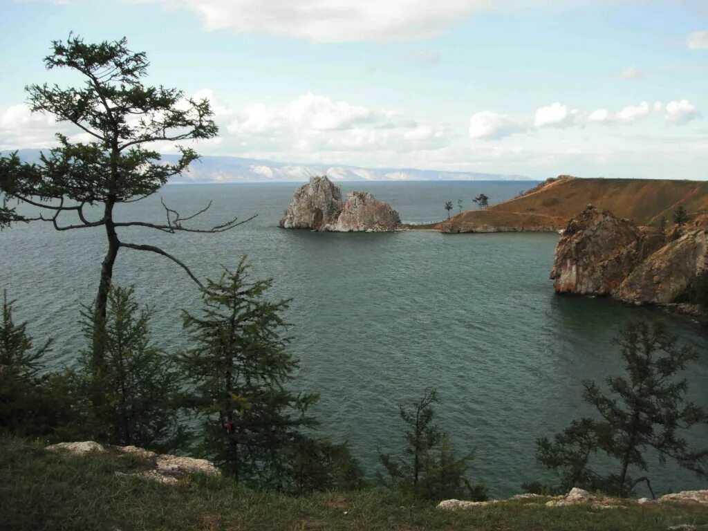 возраст байкала. байкал в августе. бакланий камень на байкале. байкал в августе. байкал в августе фото.