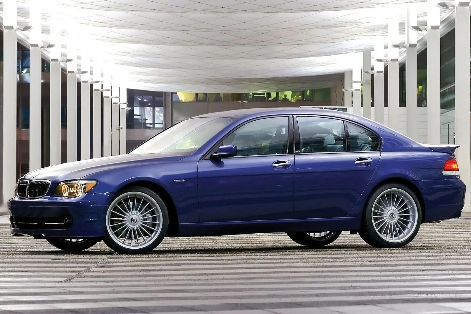 BMW 7 Alpina 2000. BMW 7 диски Alpina. BMW e66 Alpina. Диски Альпина на БМВ 7. Купить бмв 65