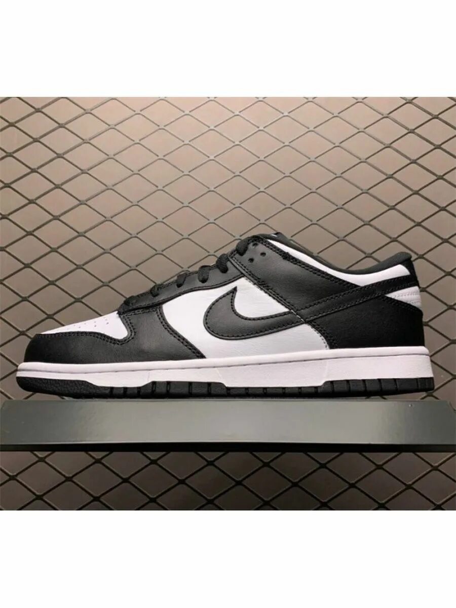 Nike sb dunk low black white. Найк данк лоу черно белые. Nike dunk low pro black white. Найк данк черные. Nike dunk high черные.