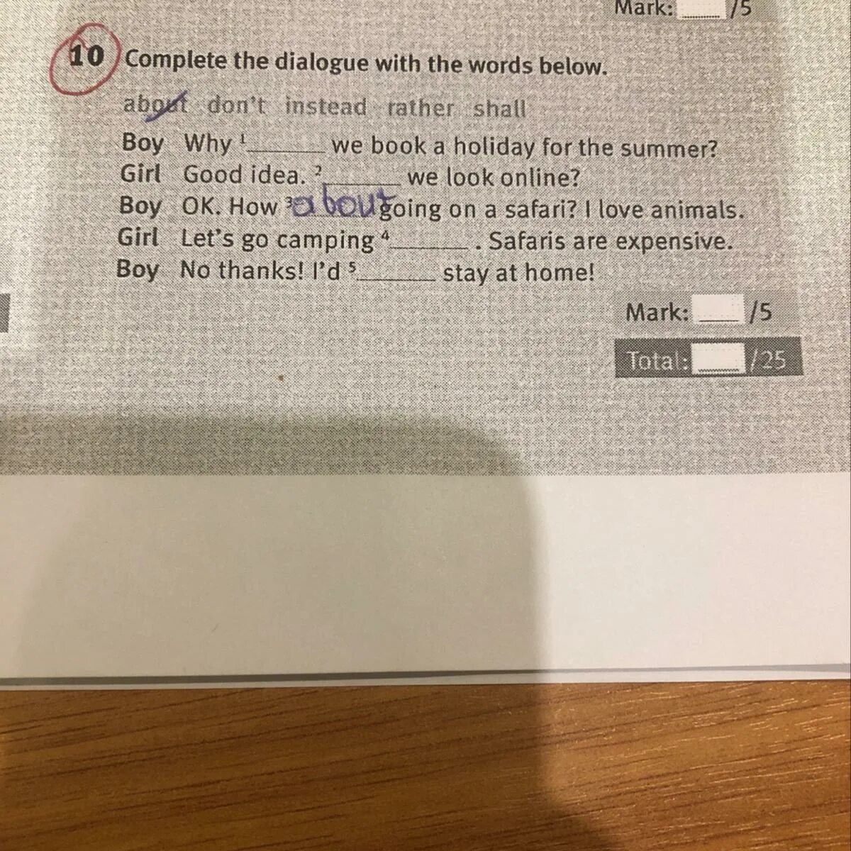 Complete the shopping dialogue. Complete the Dialogue with the Words.. Complete the Dialogue with the Words below. Complete the Words ответ. Complete the Dialogue with the right Words.