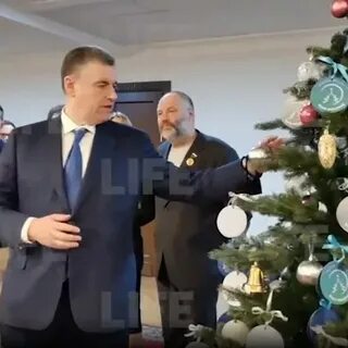 Сразу 10 дней