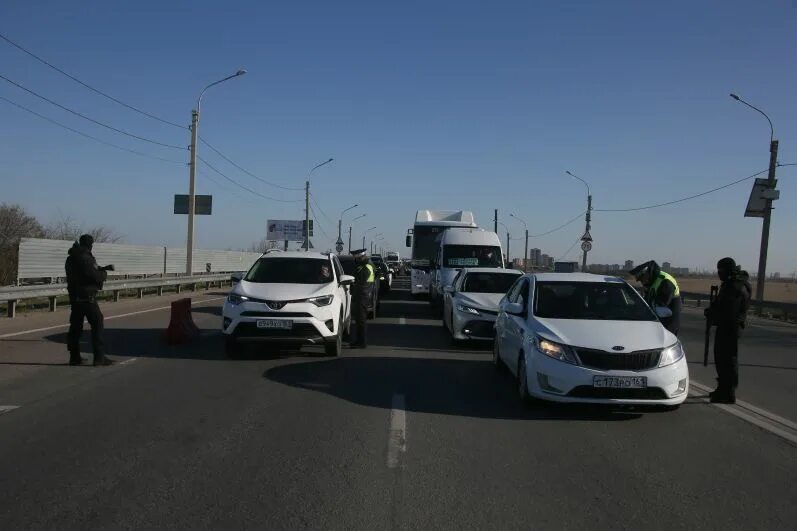 Въезд в ростов на дону сегодня. Пост ДПС Ростов. Ростовский пост ГИБДД. Ростов Таганрог пост ДПС. Пост ДПС Краснодар Ростов на Дону.