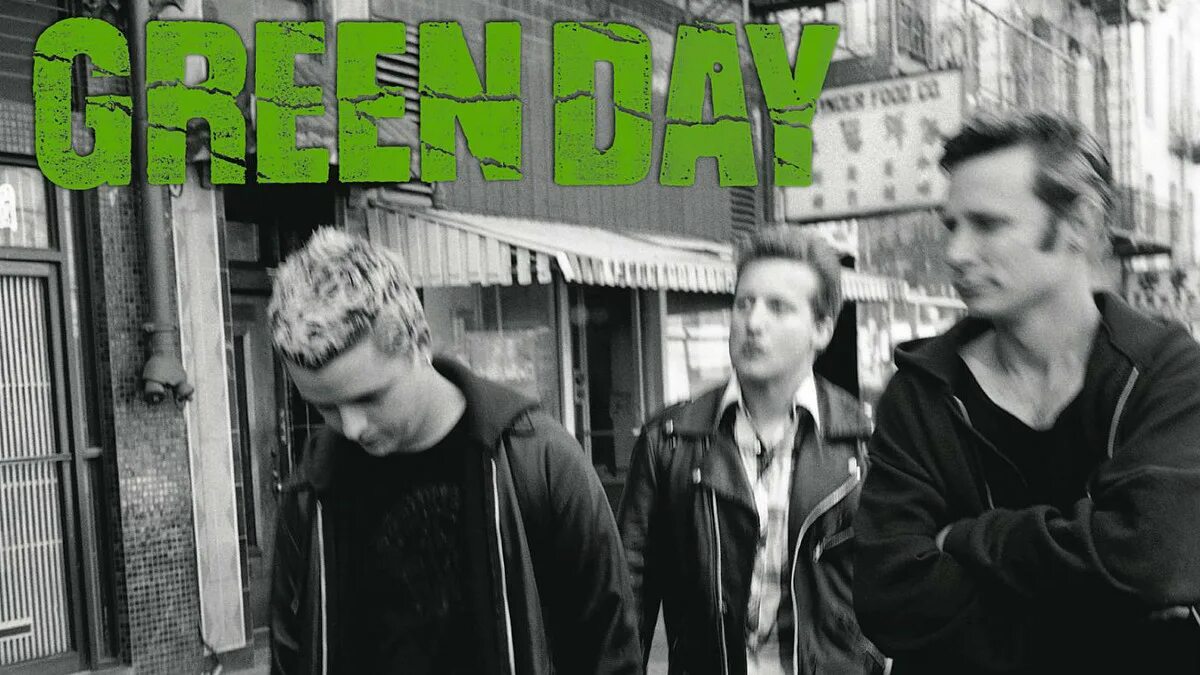 Never live up. Green Day 1996. Green Day 1997. Грин Дэй 2003. Green Day обложки альбомов.